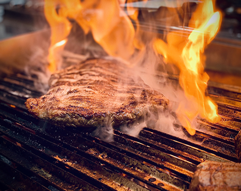 Vulkansteingrill in Aktion